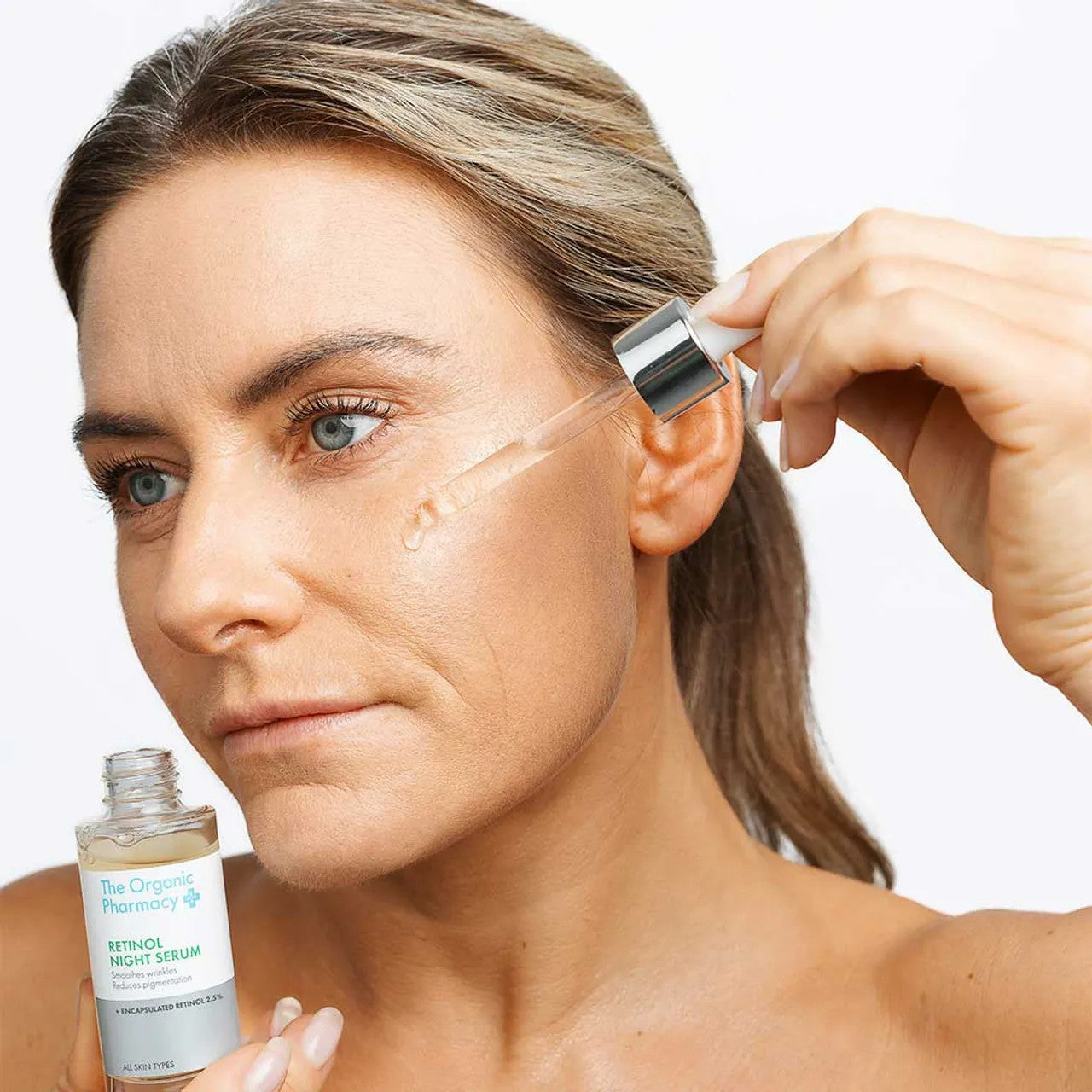 RETINOL NIGHT SERUM - YENİLEYİCİ GECE SERUMU 30ML