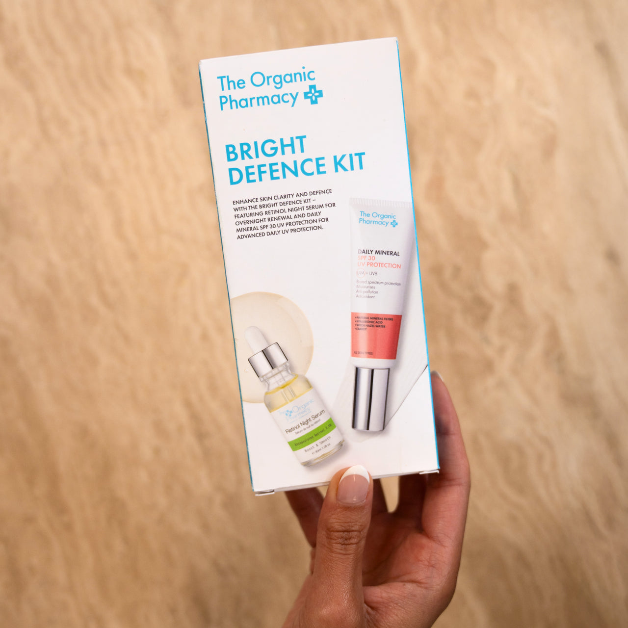 BRIGHT DEFENCE KIT - LEKE KARŞITI AYDINLATICI BAKIM SETİ