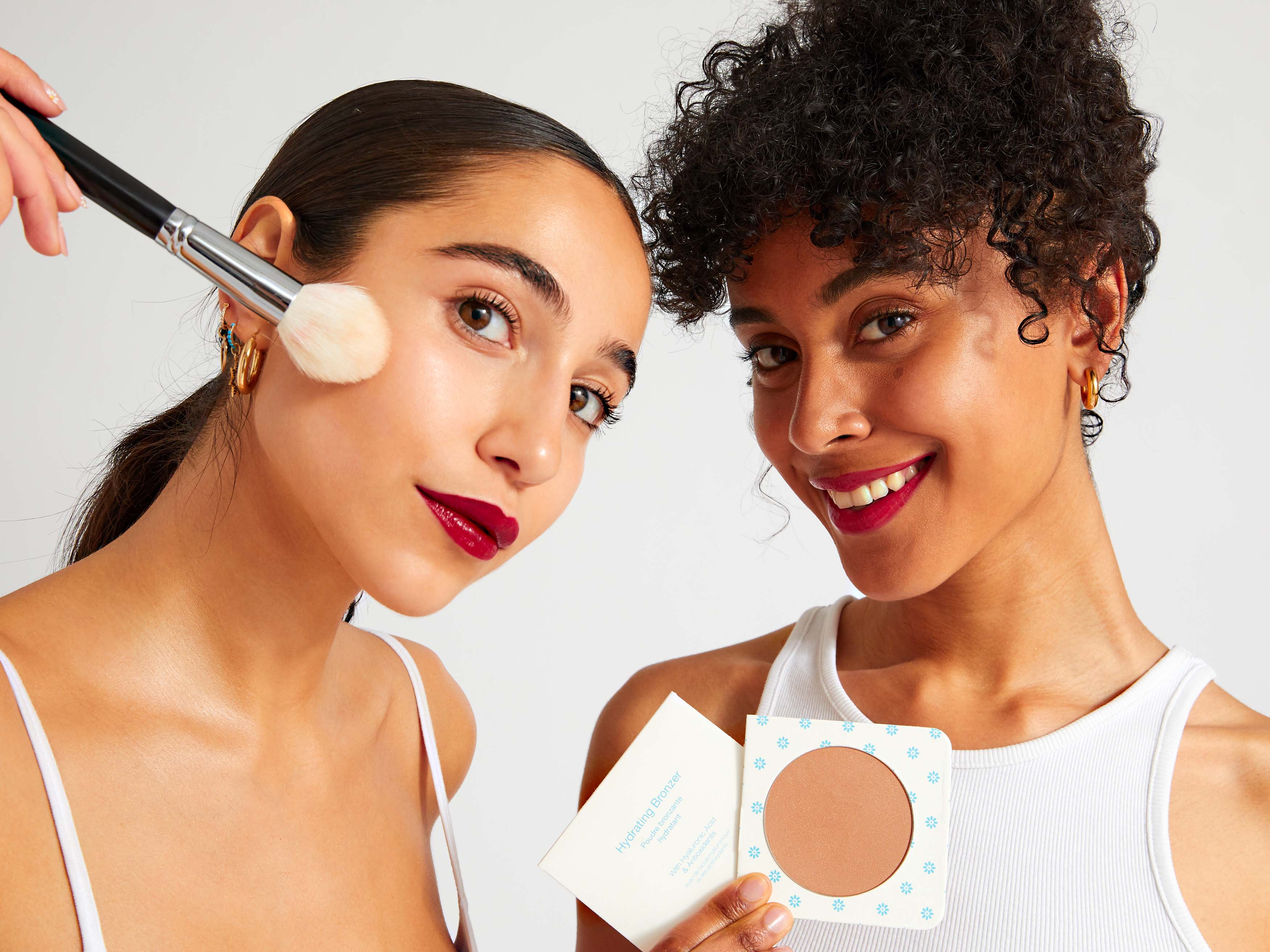 NO POWDER HYDRATING BRONZER - BRONZLAŞTIRICI PUDRA 5G